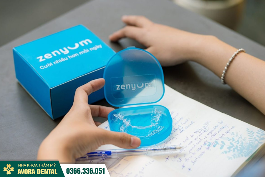 Niềng Răng Zenyum Là Gì? Chi Phí Bao Nhiêu 2025?